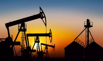 Πετρέλαιο: Ξαναπαίρνουν την ανηφόρα οι τιμές μετά την ανακοίνωση Ρωσίας – Σαουδικής Αραβίας