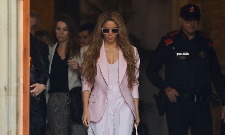 Shakira: Πρόστιμο 7,3 εκατ. για φοροδιαφυγή – Αποφεύγει τη φυλάκιση στην Ισπανία