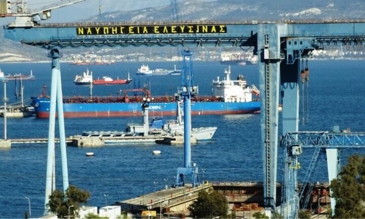 Ο αποκλεισμός των ΜΜΕ από το Λονδίνο, το βραβείο στον ΟΔΔΗΧ και τα deals για τα Ναυπηγεία Ελευσίνας