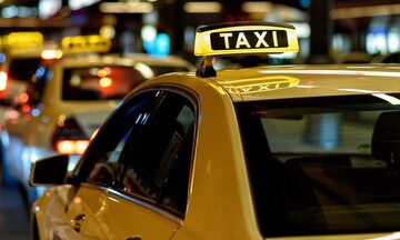 Το αλαλούμ με το φόρο των taxi, το μαξιλάρι του ΟΔΔΗΧ και πόσο κάνει 2Χ+4Ψ+25/Λ.2:4; Ακριβώς τόσο!!