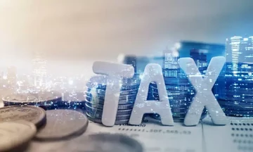 Φορολογικό νομοσχέδιο: Tέσσερις αλλαγές της τελευταίας στιγμής για ταξί, περίπτερα, καφενεία