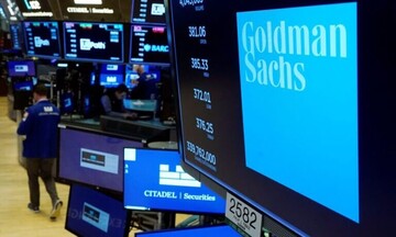 Goldman Sachs: Νωρίτερα και γρηγορότερα οι μειώσεις επιτοκίων από τη Fed