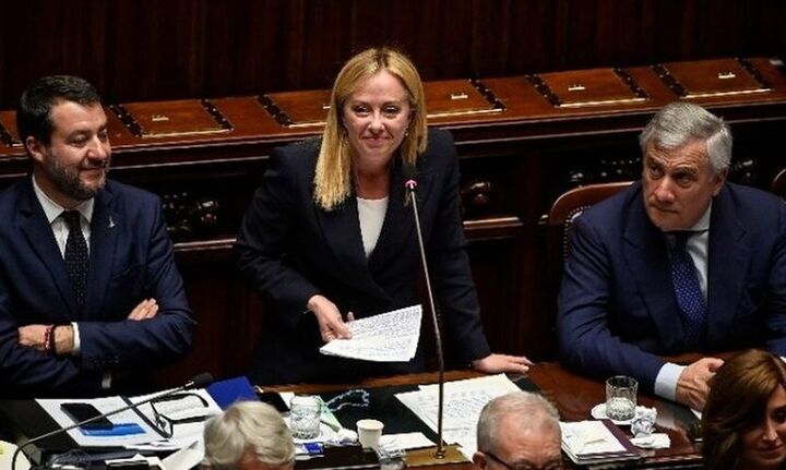 Στον αέρα η νέα συνθήκη του ESM - Καταψήφισε η ιταλική Βουλή