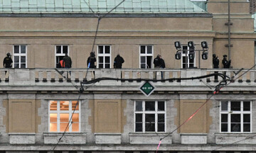 Πράγα: Τουλάχισταν 11 νεκροί από πυροβολισμούς σε Πανεπιστήμιο – «Εξουδετερώθηκε» ο δράστης