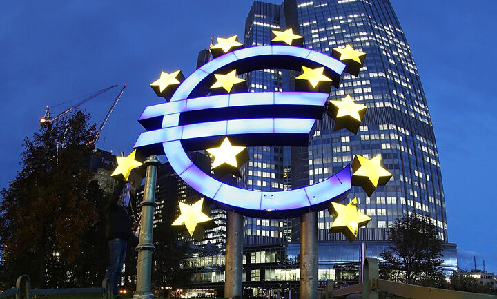 Αυτοί με τις 6ψήφιες αμοιβές και οι άλλοι που απεγκλωβίστηκαν από τη μετοχή «φυλακή»