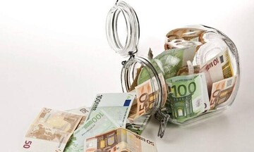 Ανέκαμψε η χορήγηση δανείων τον Νοέμβριο - Μειώθηκαν κατά 904 εκατ. ευρώ οι καταθέσεις
