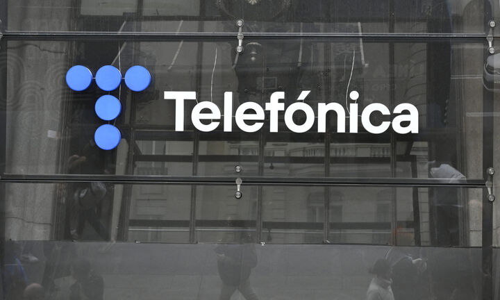 Telefónica: 3.400 εργαζόμενοι στο δρόμο στην Ισπανία - Προτεραιότητα οι "παλιοί" στις απολύσεις