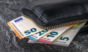 ΙΜΕ ΓΣΕΒΕΕ: Επιδεινώθηκαν τα οικονομικά των νοικοκυριών - Στις 23 του μήνα τελειώνουν τα χρήματα