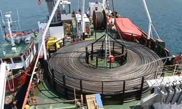 Η δολιοφθορά στη διασύνδεση Κρήτη-Αττική, αναμένουν οι αγρότες και τα ανάμεικτα τιμολόγια ρεύματος
