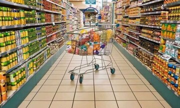 Σούπερ μάρκετ: Σε ποια προϊόντα πέφτουν οι τιμές από την 1η Μαρτίου (Πίνακες)