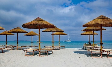 Οι επτά σημαντικές αλλαγές για τις ελληνικές παραλίες - Τα μέτρα που θα ισχύσουν από φέτος