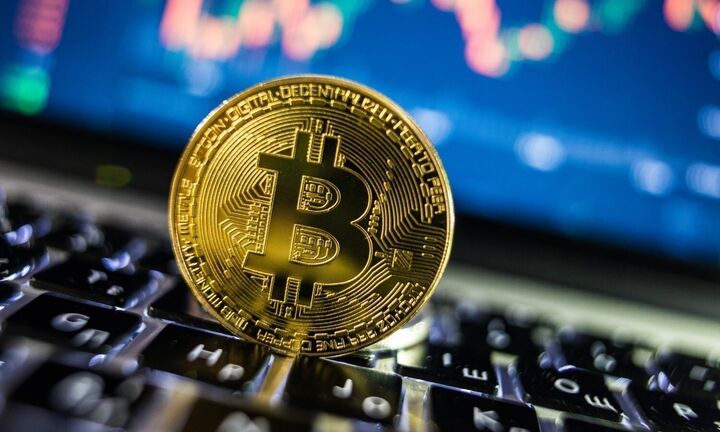 Συνεχίζει το ξέφρενο ράλι του το Bitcoin - Ξεπέρασε και τις 71.000 δολάρια