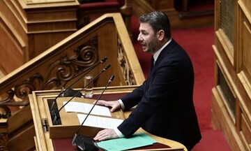 Βουλή: Κατατέθηκε η πρόταση δυσπιστίας από τον Νίκο Ανδρουλάκη