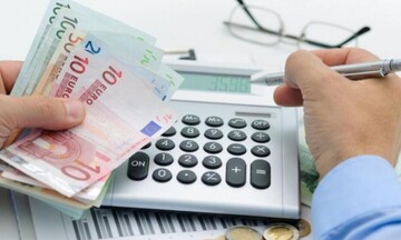 Πως θα ρυθμίσετε τα χρέη σας στην εφορία - Νέος οδηγός «επιβίωσης» για οφειλέτες από την ΑΑΔΕ  