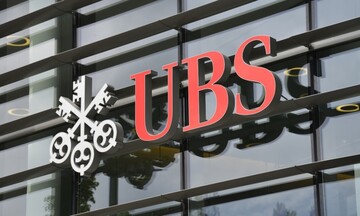 Οι 3 κίνδυνοι που "βλέπει" η UBS  για τις αγορές τους επόμενους μήνες - Η "ασπίδα" των επενδυτών