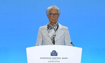 "Χρησμοί" Λαγκάρντ για την περαιτέρω μείωση επιτοκίων - Δεν δεσμευόμαστε, θα υπάρξουν "αναταράξεις"