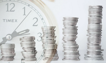 Bloomberg: Η Ελλάδα προχωρά σε πρόωρη αποπληρωμή δανείων ύψους 8 δισ. ευρώ 