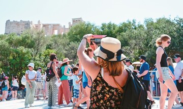 ΙΝΣΕΤΕ: Αμερικανοί, Αυστραλοί και Καναδοί «ψηφίζουν» Ελλάδα για τις διακοπές τους - Πόσα θα ξοδέψουν