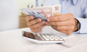 ΙΝΕ/ΓΣΕΕ: 4 στα 10 νοικοκυριά δυσκολεύονται να καλύψουν τις βασικές τους ανάγκες