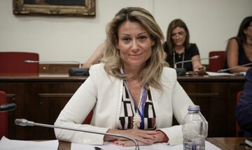 Λαζαράκου: Προτεραιότητα η προστασία των μικρομετόχων και η εύρυθμη λειτουργία της αγοράς
