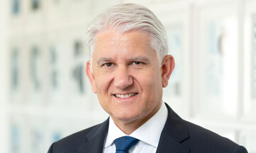 Alpha Bank: Ο Λάζαρος Παπαγαρυφάλλου αναλαμβάνει καθήκοντα Deputy CEO και ο Βασίλης Κοσμάς CFO