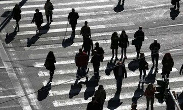 ΕΛΣΤΑΤ: Μείωση της ανεργίας τον Ιούνιο στο 9,6% – 1,9% περισσότεροι απασχολούμενοι