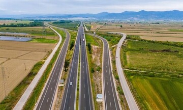 Πώς προχωρούν τα μεγάλα και τα μικρά έργα υποδομών