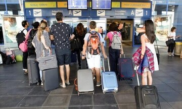 Στα «ύψη» η επιβατική κίνηση στα ελληνικά αεροδρόμια -  Άνοδος 9,5% στο 7μηνο