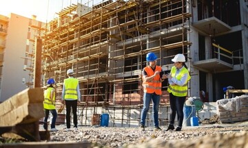 Οικοδομικά υλικά: Nέες ανατιμήσεις 5,4% τον Ιούλιο – Στα τούβλα η μεγαλύτερη αύξηση 12,5%