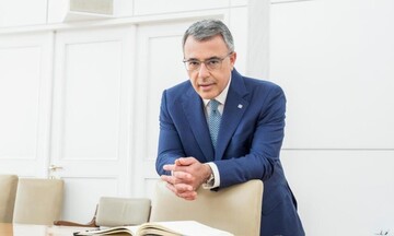 Αναβαθμίζει σε ΒΒ+ την Alpha Bank η S&P - Σταθερό το outlook
