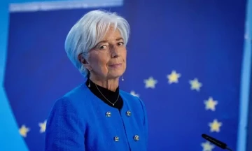 Νέο "καμπανάκι" Λαγκάρντ: Κίνδυνος για τον πληθωρισμό από «διπλό σοκ»