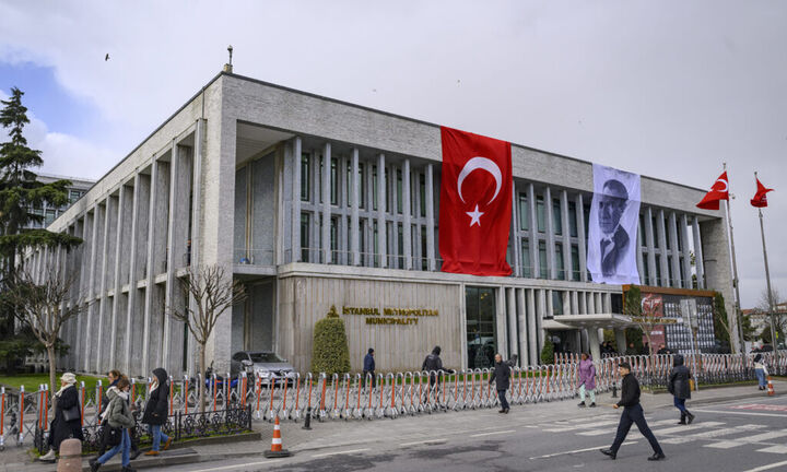 Σε κίνδυνο η οικονομική ανάκαμψη της Τουρκίας μετά τη σύλληψη Ιμάμογλου