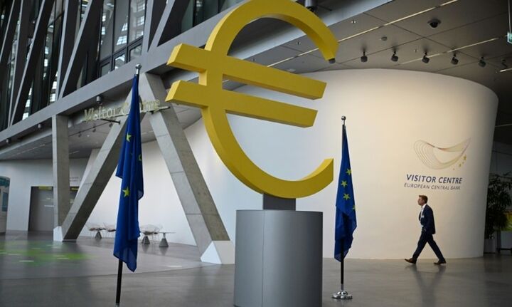 Ευρωζώνη: Φρέναρε η ανάπτυξη τον Απρίλιο – Στασιμότητα στις υπηρεσίες