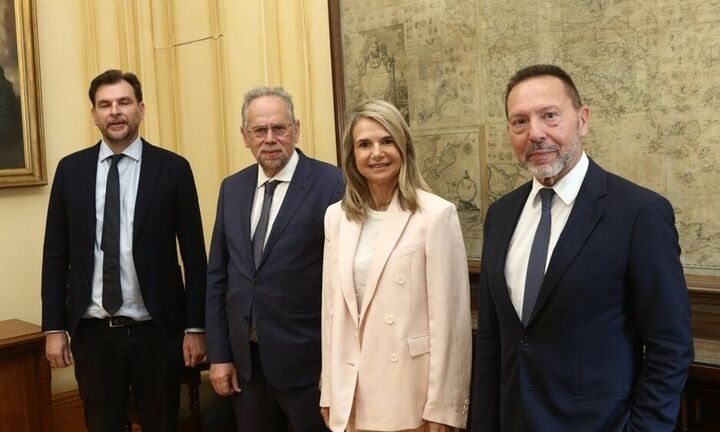 ΠΑΣΟΚ σε Στουρνάρα (ΤτΕ): Να βρεθεί δίκαιη λύση για τους δανειολήπτες σε ελβετικό φράγκο