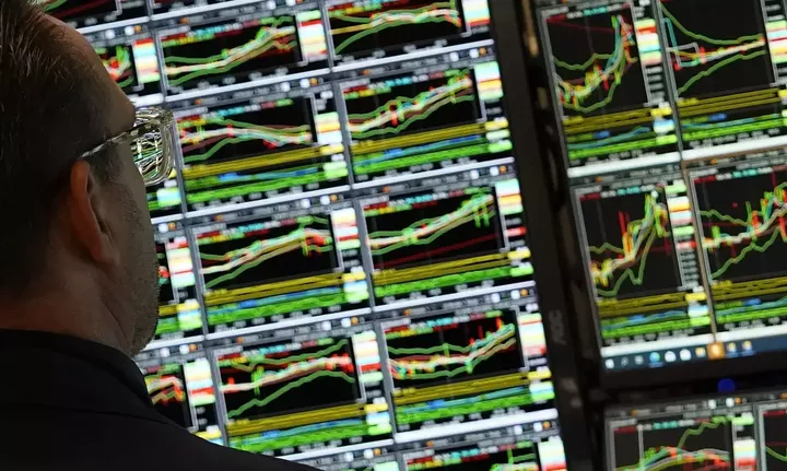 Γιατί οι παγκόσμιες αγορές αγνοούν τις αμερικανικές επιθέσεις στο Ιράν