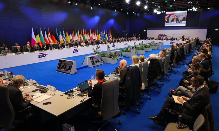 Το Ecofin δίνει «πράσινο φως» για ρήτρα διαφυγής και παροχές - Εκλογή νέου προέδρου του Eurogroup