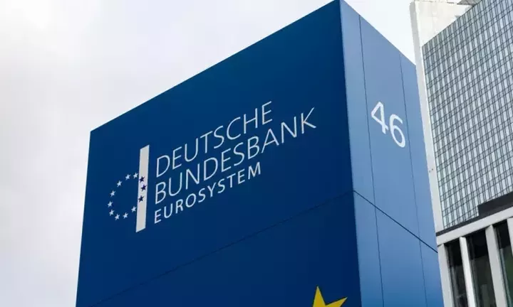 Bundesbank: Κίνδυνος ύφεσης στη Γερμανία από την επιβολή δασμών 30% από τις ΗΠΑ