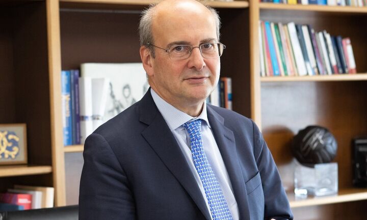 Κωστής Χατζηδάκης: Οι τράπεζες ξεπέρασαν τα όρια και «πήγαν γυρεύοντας»