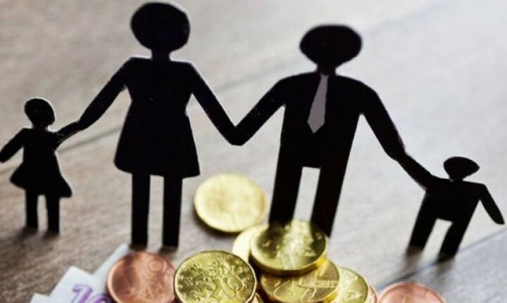 Πότε κινδυνεύεις να χάσεις το επίδομα παιδιού – Μάθε εύκολα με το νέο εργαλείο του fpress.gr
