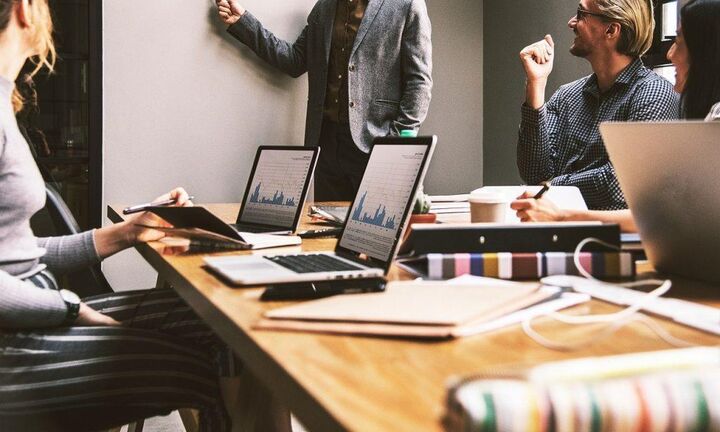 Manpower: Εργαζόμενοι με αυτοπεποίθηση αλλά χωρίς εργασιακή ασφάλεια