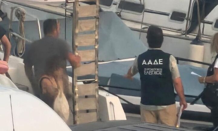 ΑΑΔΕ - Επιχείρηση «Κρουαζιέρα θα σε πάω»: Φοροδιαφυγή σε ημερόπλοια της Σαντορίνης