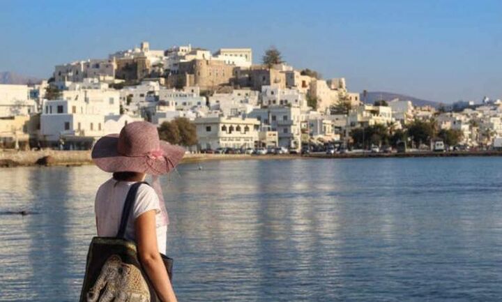 Τουρισμός: Μειώθηκαν οι αφίξεις αυξήθηκαν οι εισπράξεις τον Ιούνιο