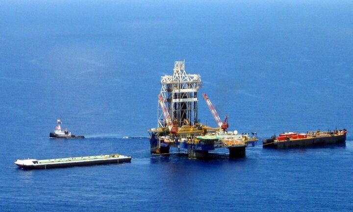Bloomberg: Η Τουρκία έτοιμη για συμφωνία με Λιβύη για έρευνες φυσικού αερίου