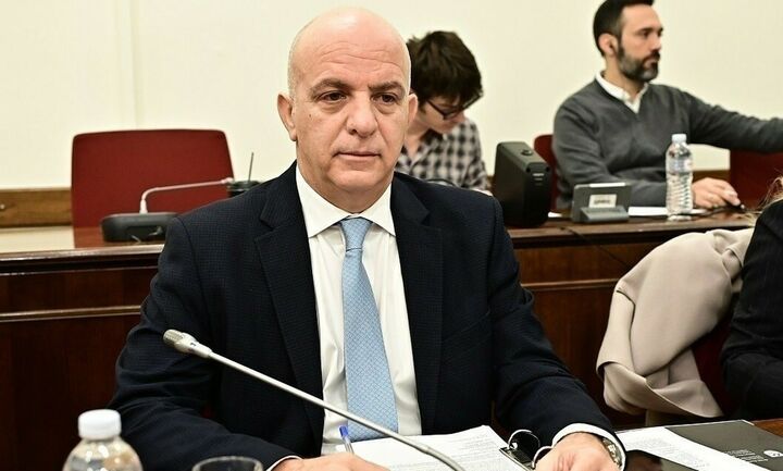 Βαρβέρης (ΕΦΚΑ): Δεν τίθεται θέμα αλλαγής στα όρια ηλικίας συνταξιοδότησης