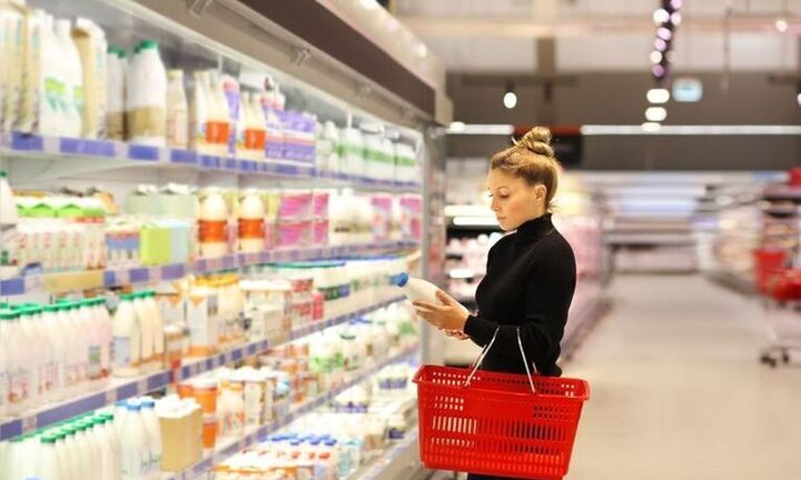 Σουηδία: Μειώνει κατά 50% τον ΦΠΑ στα τρόφιμα - Θα ανέρχεται σε 6%