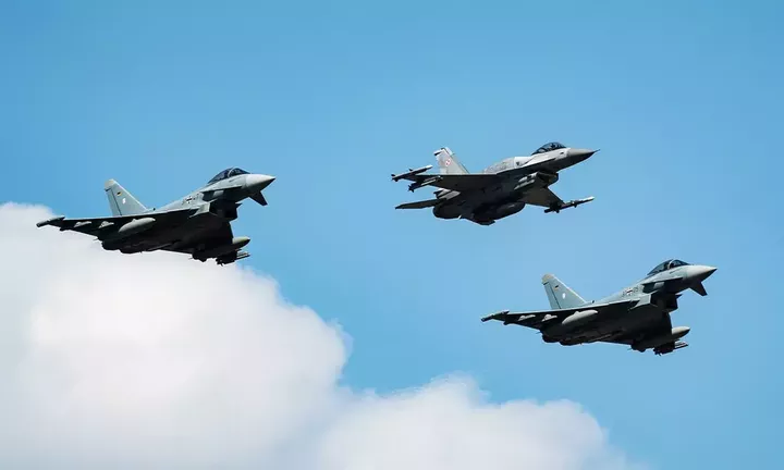 Συναγερμός στη Δύση για τα ρωσικά drones στην Πολωνία - "Δεχόμαστε επίθεση" - Επί ποδός το NATO