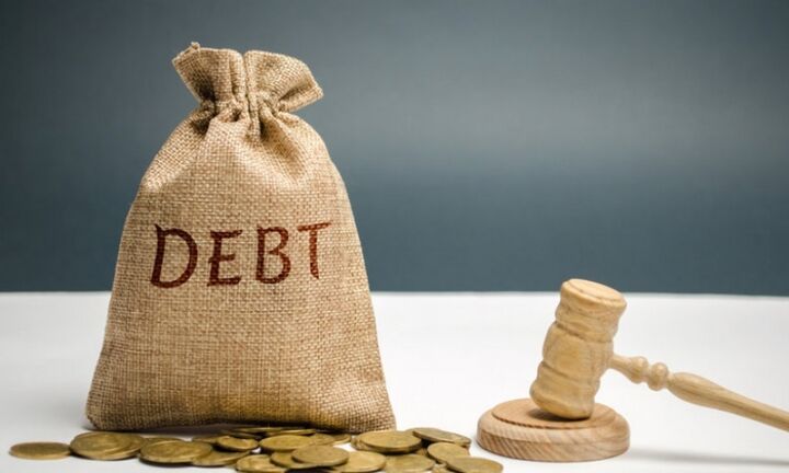 Στα 3,54 δισ. ευρώ τα «φέσια» του Δημοσίου προς τους ιδιώτες στο επτάμηνο