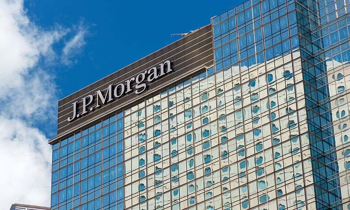 JP Morgan: H Ελλάδα κορυφαία επιλογή στα ομόλογα - Προτείνει long θέση στο 10ετές