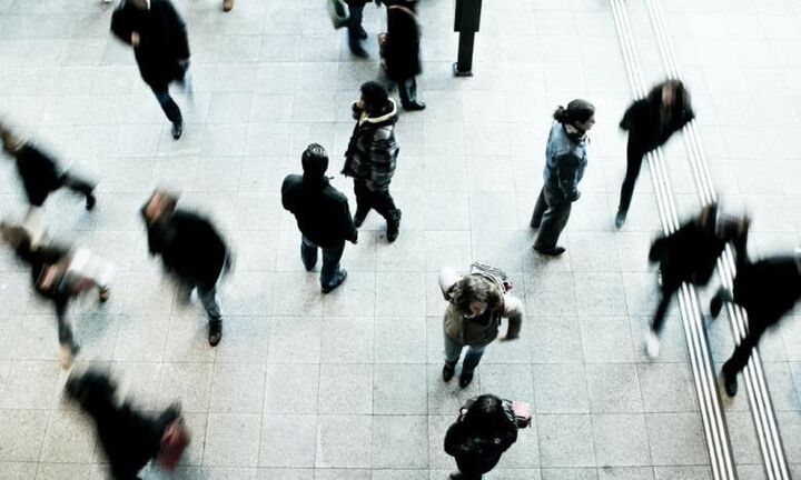 Προϋποθέσεις και πολιτικές για περαιτέρω μείωση της ανεργίας - Ποιοι κλάδοι «υποφέρουν»