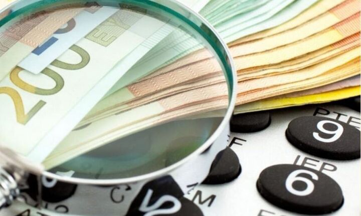 Πληρώστε ταξί και ηλεκτρολόγο με κάρτα και μειώστε τον φόρο που σας αναλογεί